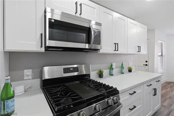 7064 Picaroon Lane, Las Vegas, NV 89145