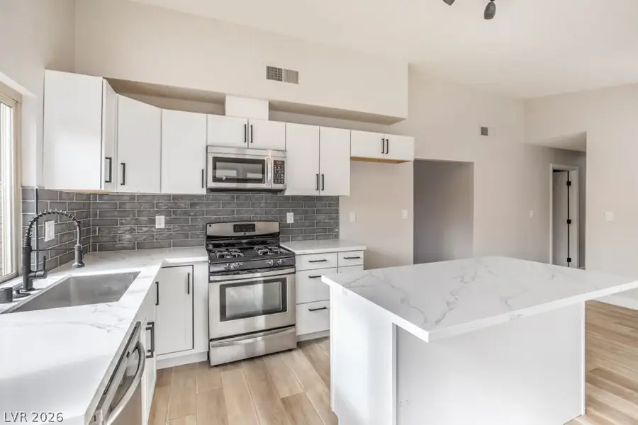 5394 Stirrup Street, Las Vegas, NV 89119 - #3