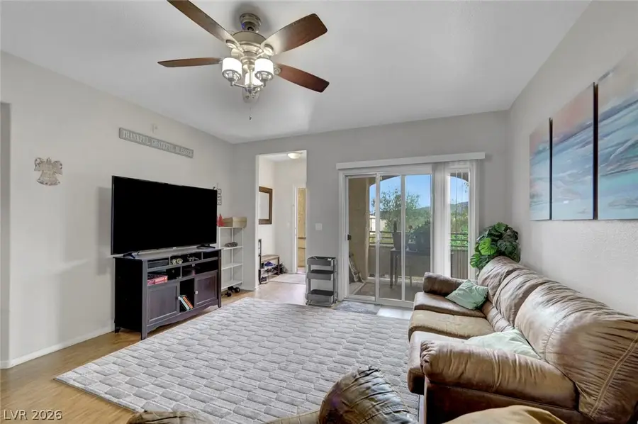 2291 W Horizon Ridge Parkway #10256, Henderson, NV 89052 - #3