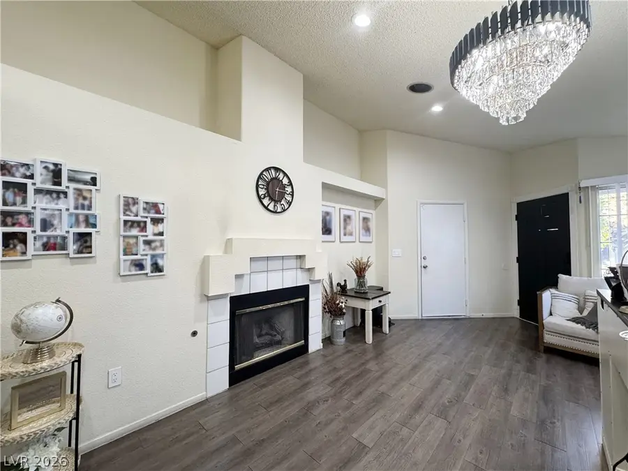 4028 Compass Rose Way, Las Vegas, NV 89108 - #3