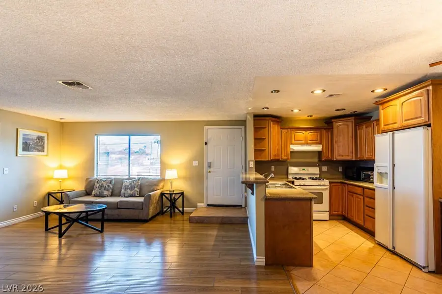 1400 Santa Margarita Street #B, Las Vegas, NV 89146 - #3