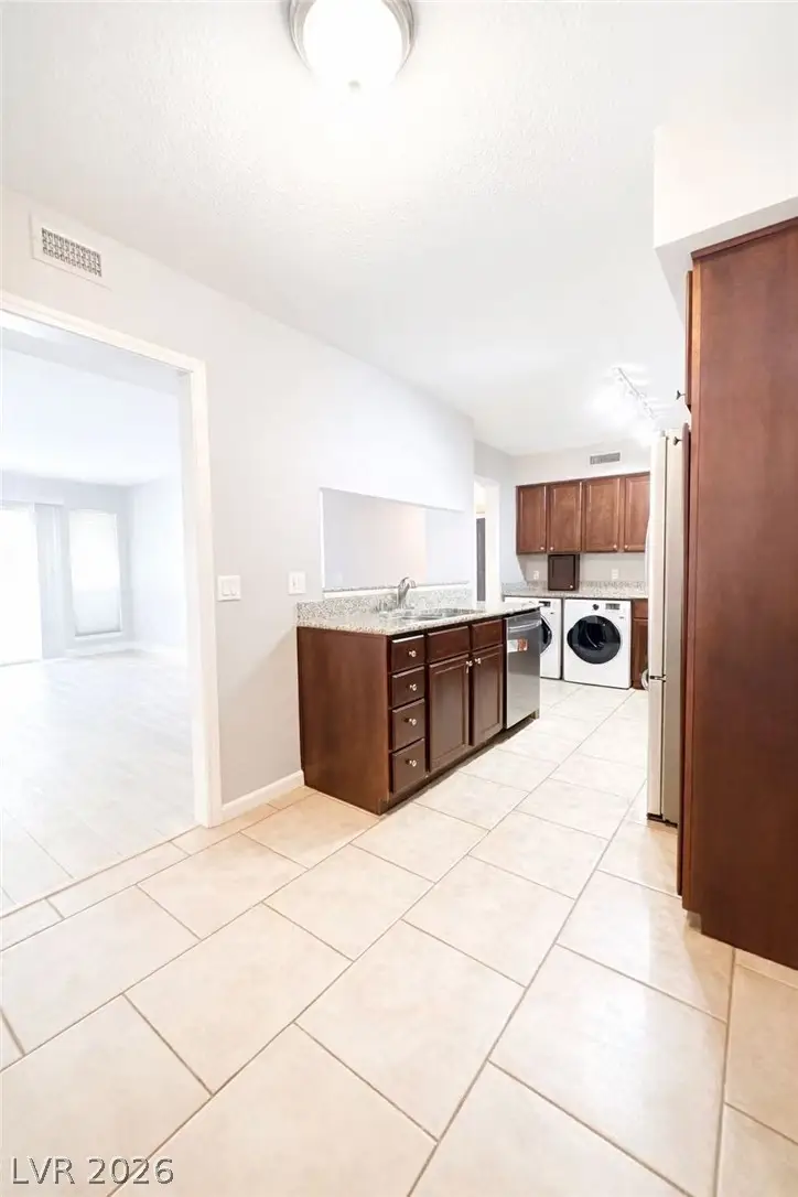 2838 Loveland Drive #1608, Las Vegas, NV 89109 - #3
