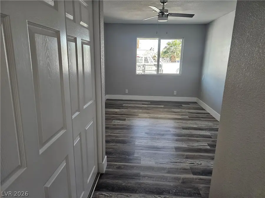 209 N 21 Street, Las Vegas, NV 89101 - #3