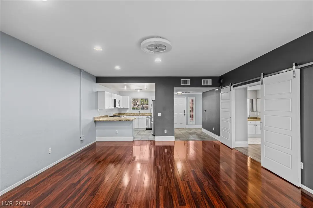10525 Autumn Pine Avenue #105, Las Vegas, NV 89144 - #1
