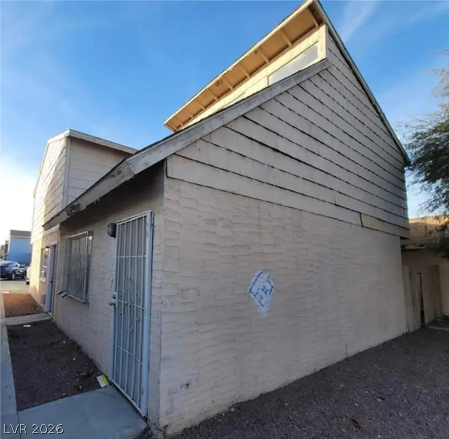 5126 Golden Lane #A, Las Vegas, NV 89119 - #2