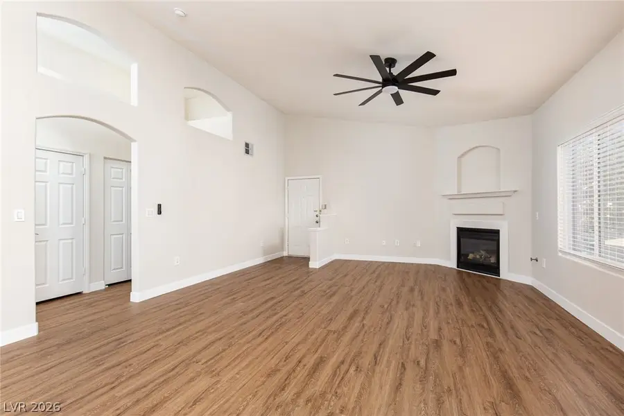 3933 Lazy Pine Street #203, Las Vegas, NV 89108 - #3