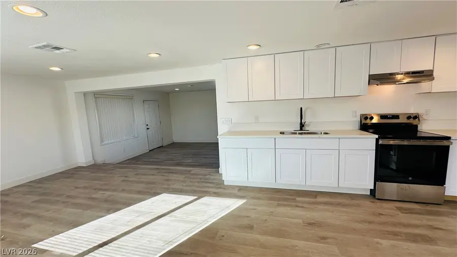 3462 Huerta Drive, Las Vegas, NV 89121 - #2