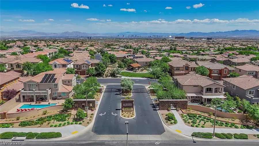 608 Highland Bluff Way, Las Vegas, NV 89138 - #3