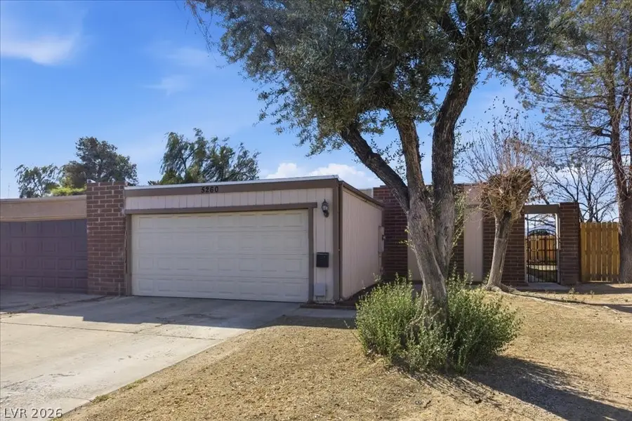 5260 N Lakewood Court, Las Vegas, NV 89120 - #2