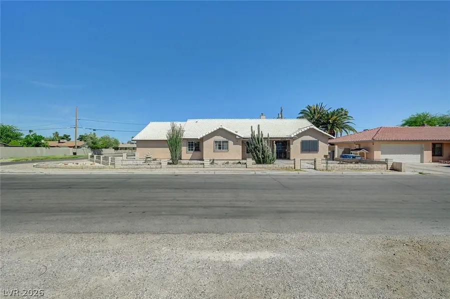 4910 E Philadelphia Avenue, Las Vegas, NV 89104 - #3