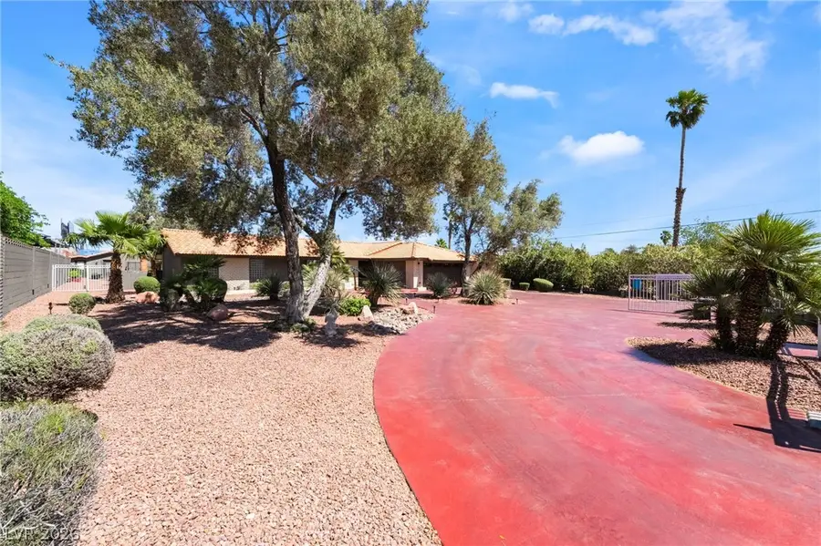 6540 Laredo Street, Las Vegas, NV 89146 - #2