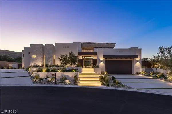 24 Pebble Hills Court, Las Vegas, NV 89141