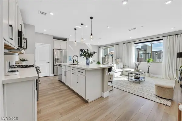 11905 Vector Ray Avenue, Las Vegas, NV 89138
