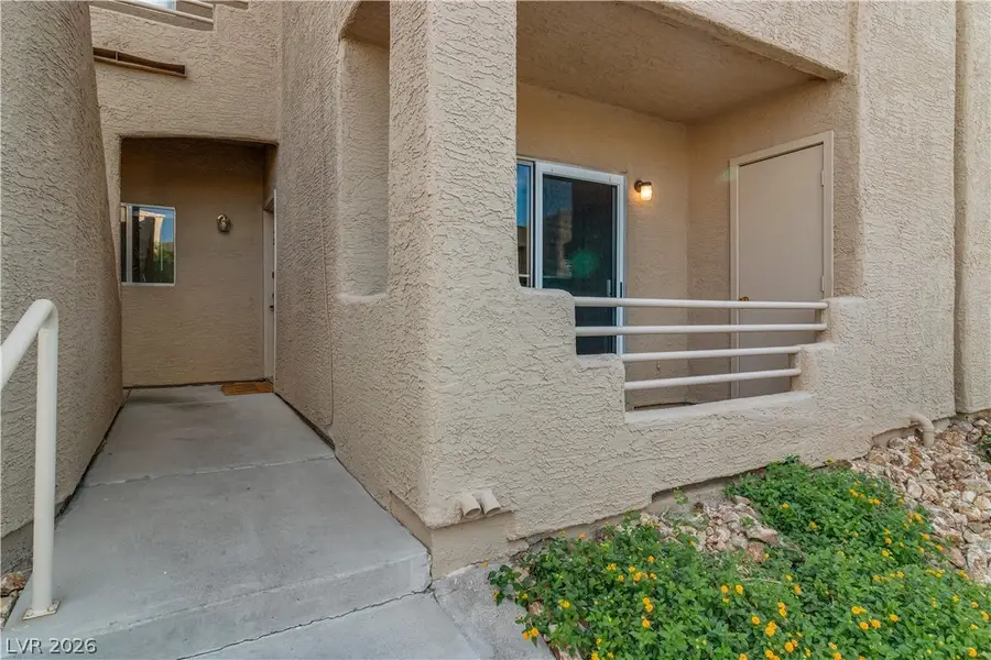 2243 Aspen Mirror Way #102, Laughlin, NV 89029 - #3