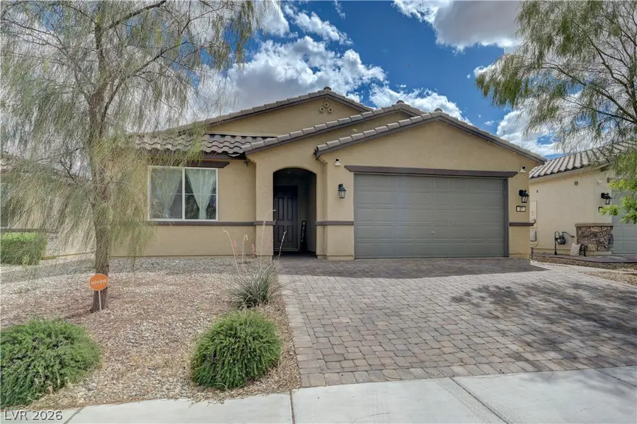 27 Red Sandstone Avenue, North Las Vegas, NV 89031 - #3