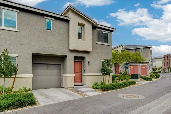 2872 Atomic Tangerine Way #4, Las Vegas, NV 89183