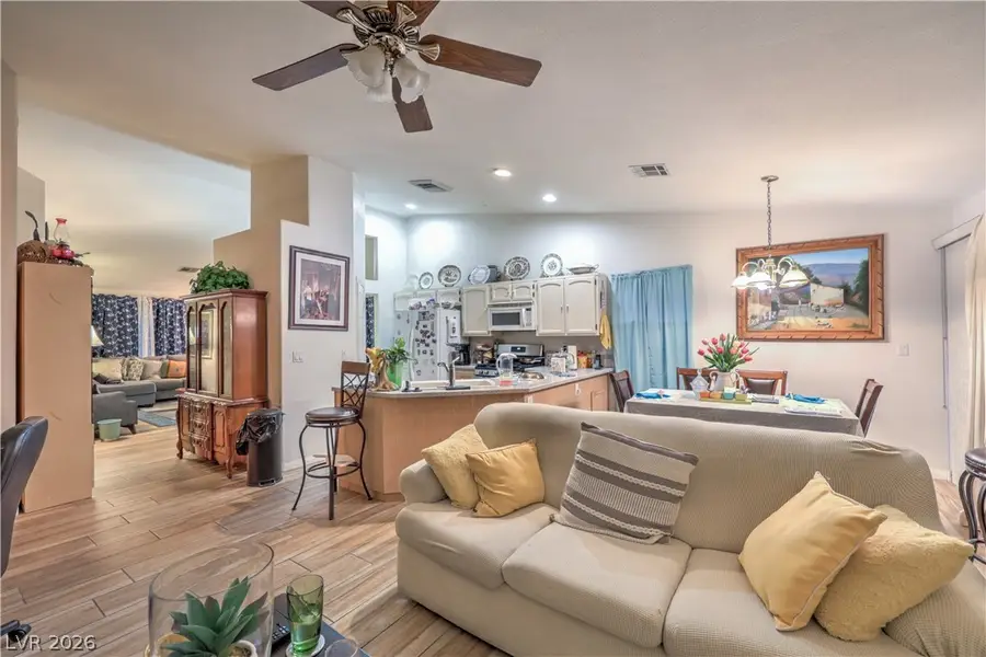 3829 Iverson Lane, North Las Vegas, NV 89032 - #3