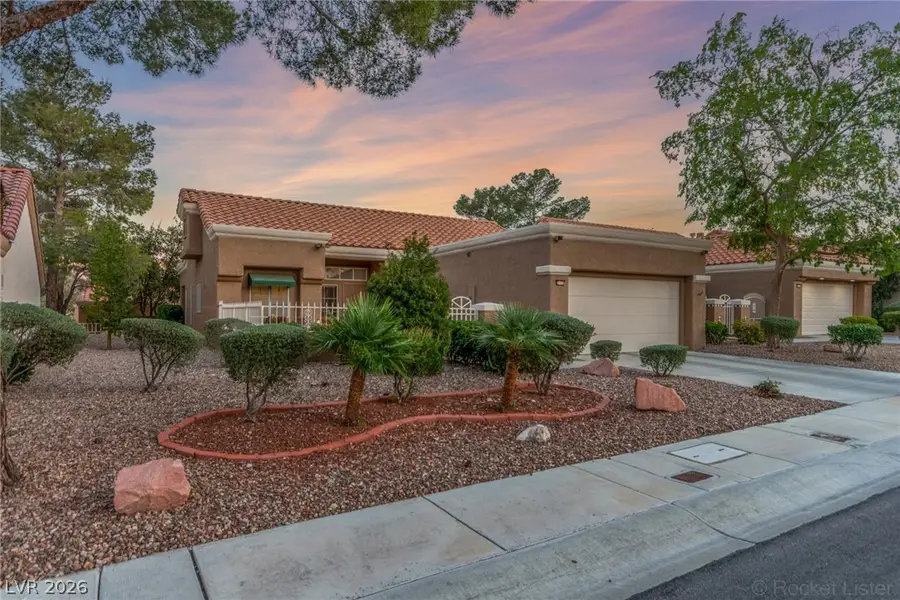 2712 Showcase Drive, Las Vegas, NV 89134 - #2