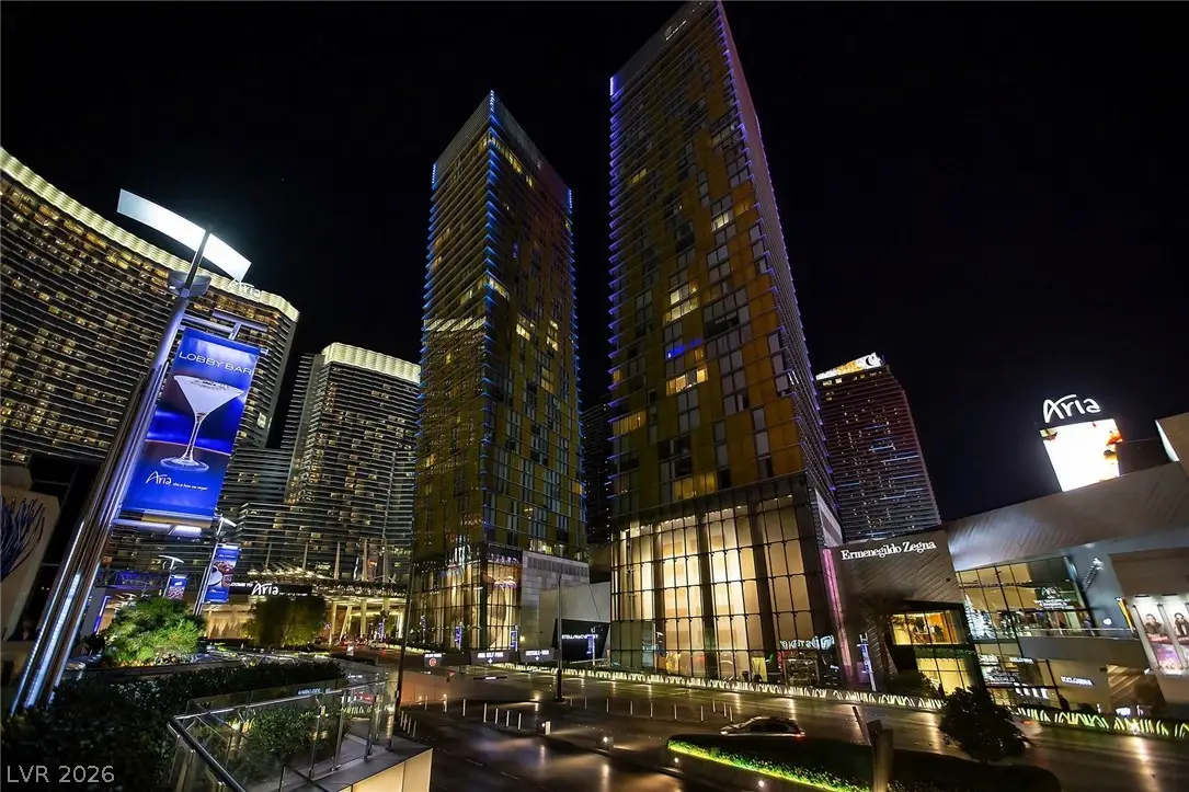 3722 Las Vegas Boulevard #1702, Las Vegas, NV 89158 - #1