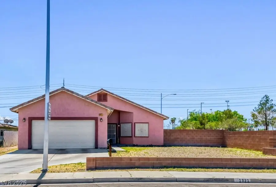 1321 W Adams Avenue, Las Vegas, NV 89106 - #2
