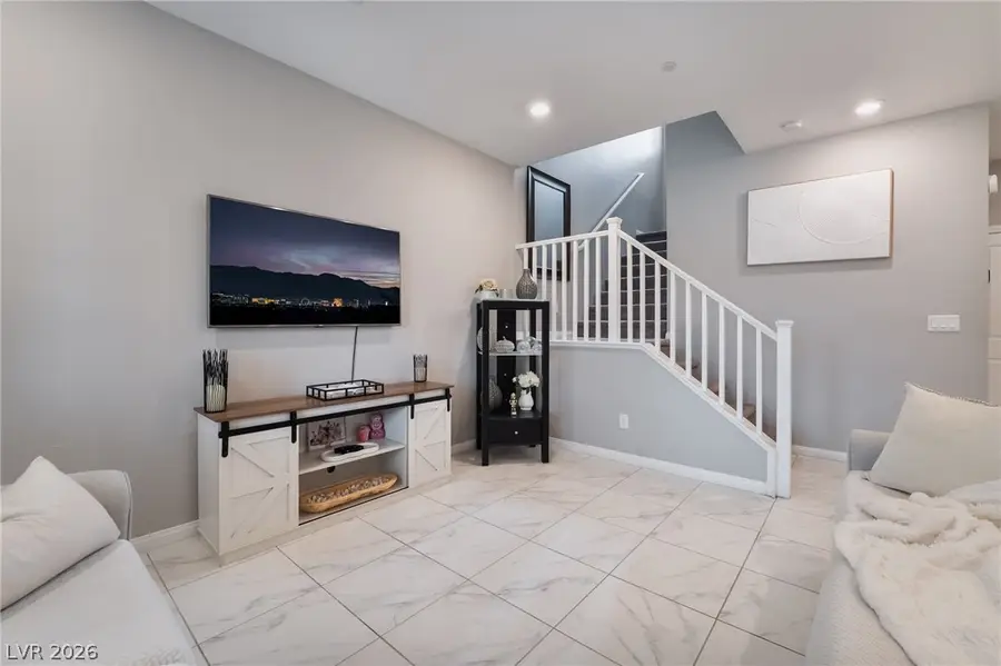 3288 Palindrome Avenue, Henderson, NV 89044 - #3