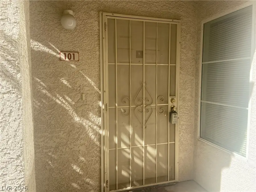 6811 San Ricardo Avenue #101, Las Vegas, NV 89146 - #3