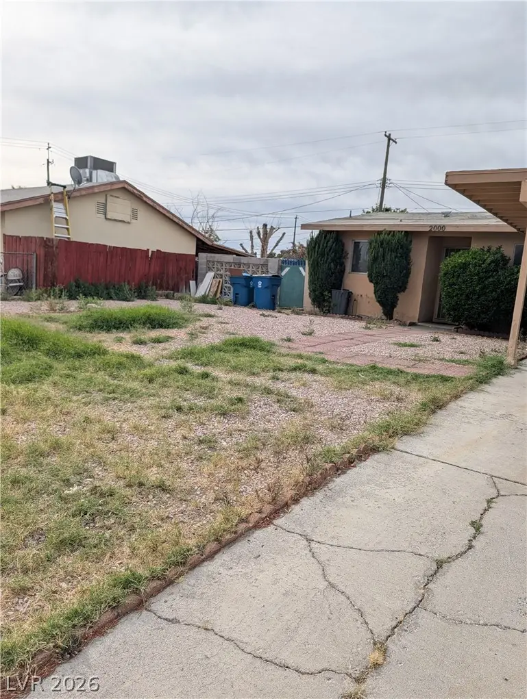 2000 Constantine Avenue, Las Vegas, NV 89101 - #1