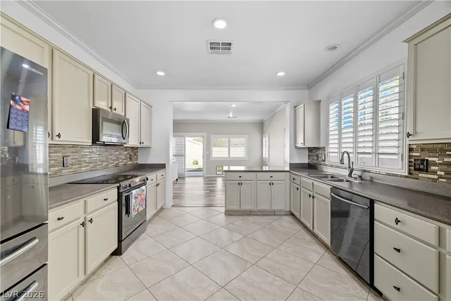 5930 Al Fresco Avenue, Pahrump, NV 89061 - #2