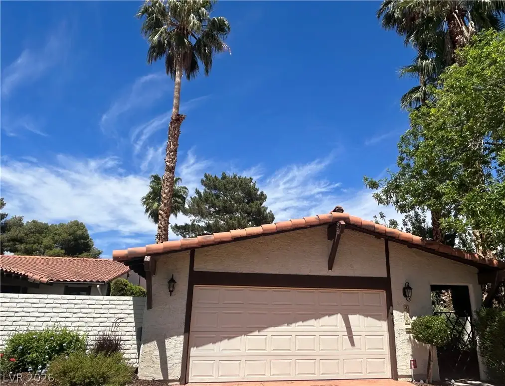 3016 Calle De Laredo, Las Vegas, NV 89102 - #1