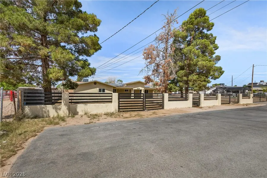535 Straight Street, Las Vegas, NV 89110 - #2