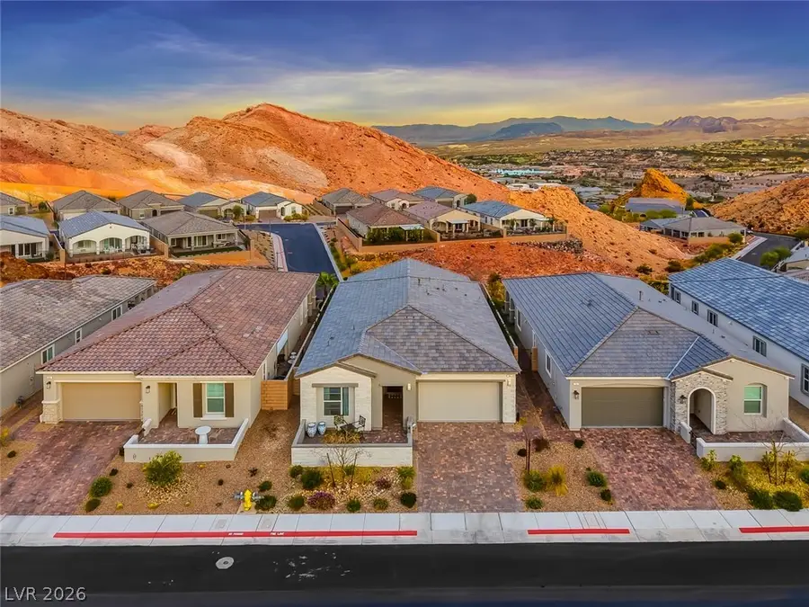 80 Tatahatso Point Street, Henderson, NV 89011 - #2
