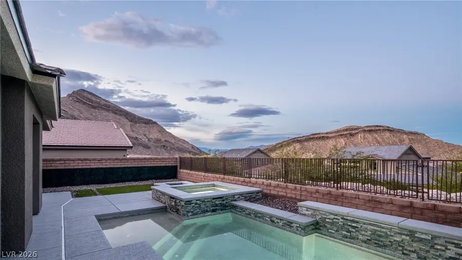 3010 Full Lotus Drive, Las Vegas, NV 89138 - #3