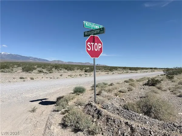 1221 E Monoplane Place, Pahrump, NV 89060