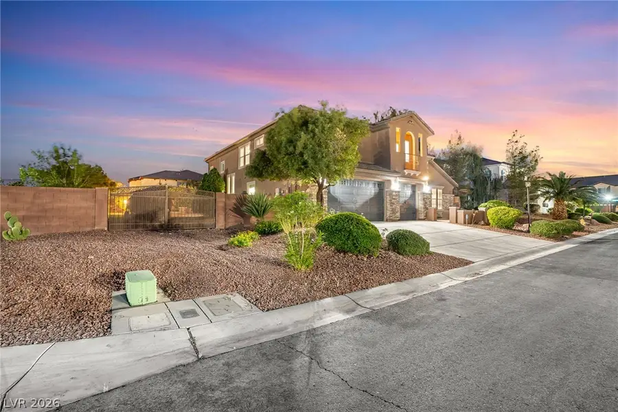 379 Autumn Hue Avenue, Las Vegas, NV 89123 - #3