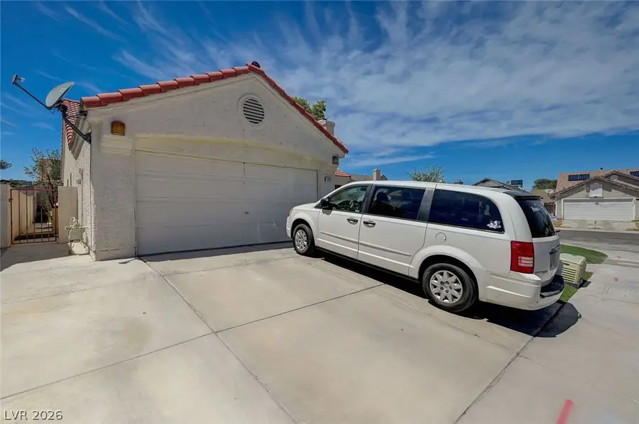 1012 Shady Creek Drive, Las Vegas, NV 89108 - #3