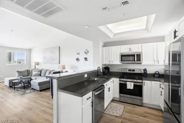 230 E Flamingo Road #422, Las Vegas, NV 89169 - #3