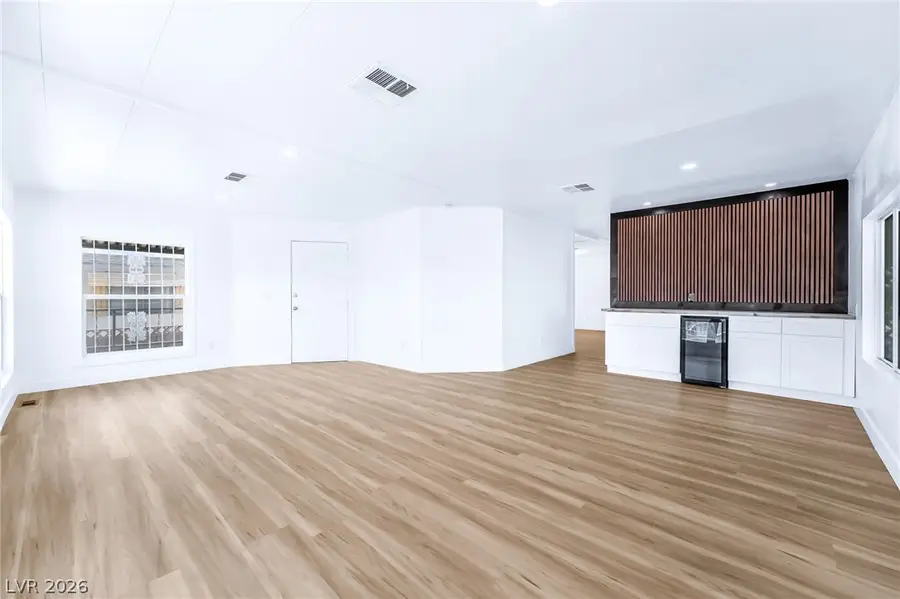 4684 Royal Ridge Way, Las Vegas, NV 89103 - #3