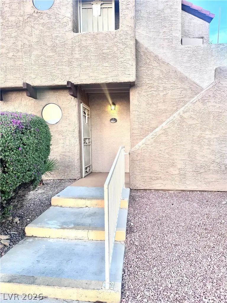 2975 Juniper Hills Boulevard #102, Las Vegas, NV 89142 - #2
