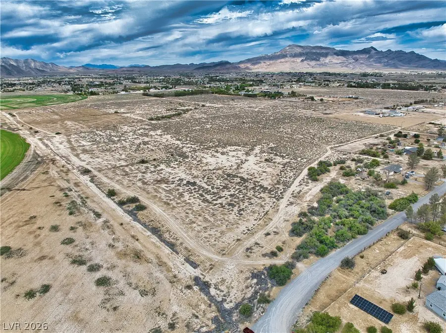 630 W Adkisson Street, Pahrump, NV 89060 - #2