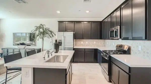 152 Holden Heights Court, Henderson, NV 89011