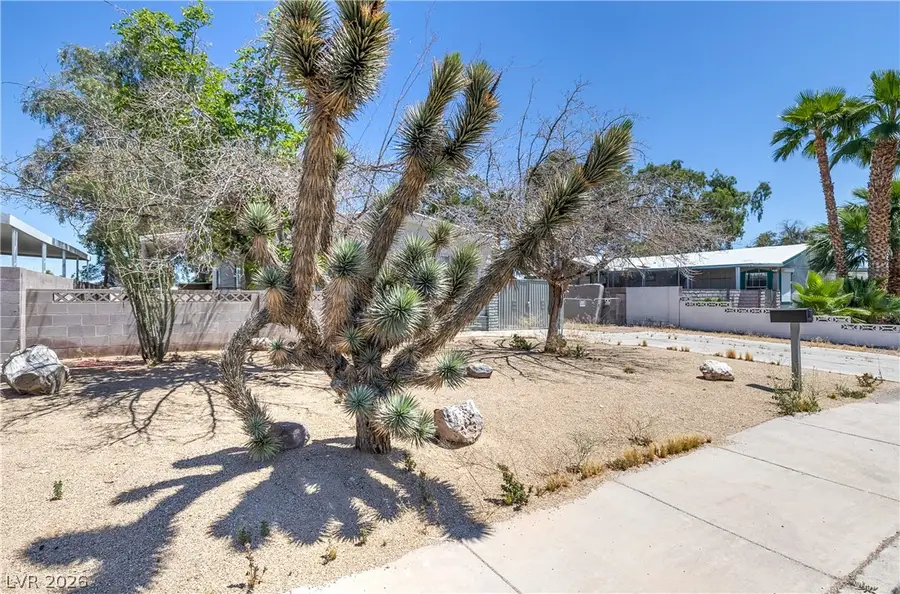 3650 Arbolado Drive, Las Vegas, NV 89121 - #3