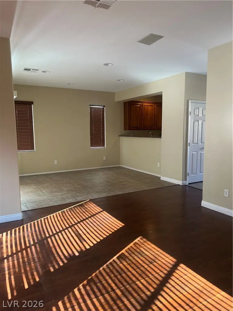 6721 Carlisle Grove Avenue, Las Vegas, NV 89139 - #2