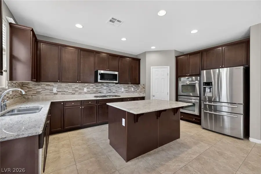 10329 Ironwood Pass Avenue, Las Vegas, NV 89166 - #3