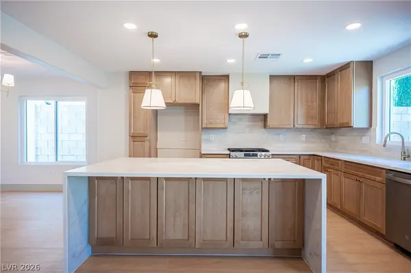 10000 Ranch Hand Avenue, Las Vegas, NV 89117