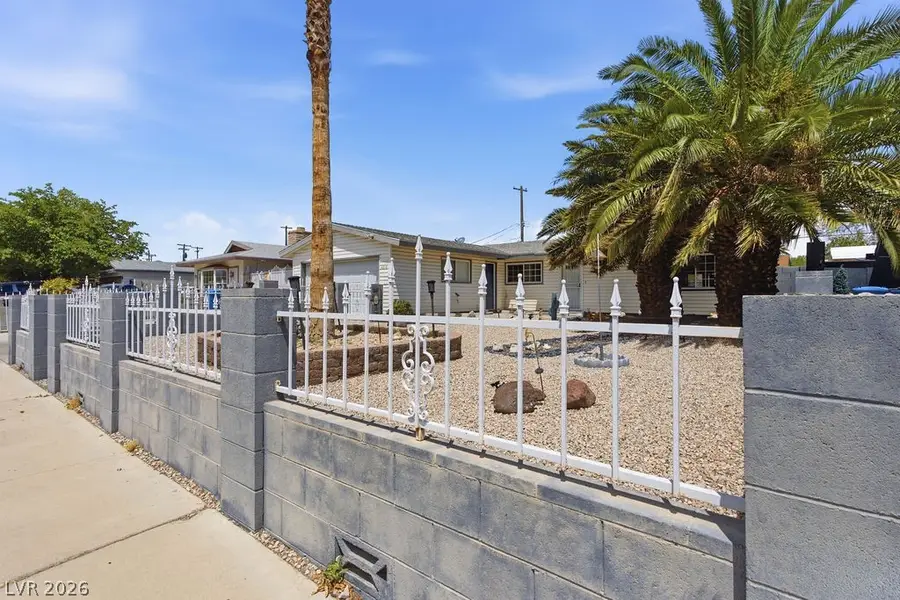 4216 Esmeralda Avenue, Las Vegas, NV 89102 - #3