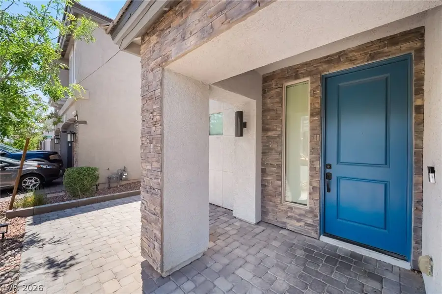 8423 Hawks View Street, Las Vegas, NV 89113 - #3