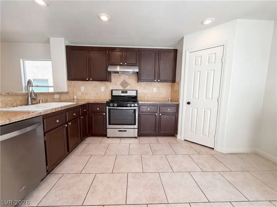 7274 Pine Barrens Street, Las Vegas, NV 89148 - #2