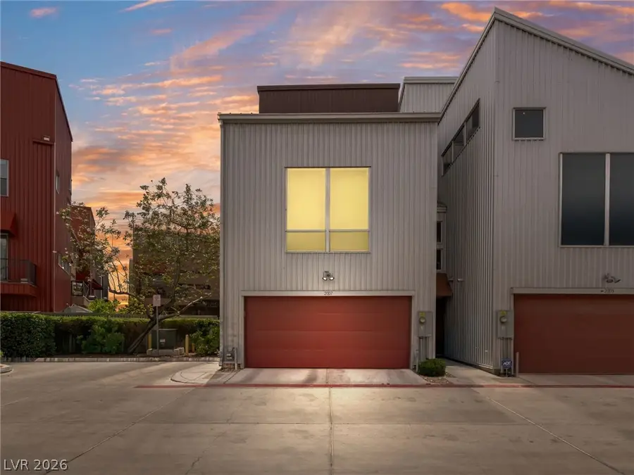 2007 Pin Oak Avenue, Las Vegas, NV 89101 - #2