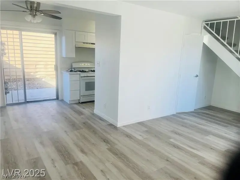 592 Sea Shell Lane, Las Vegas, NV 89110 - #3