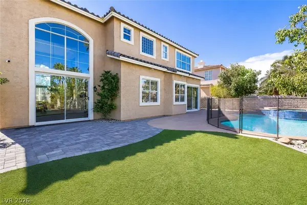 2504 Putting Green Drive, Henderson, NV 89074